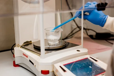 pharmacist compounding meds
